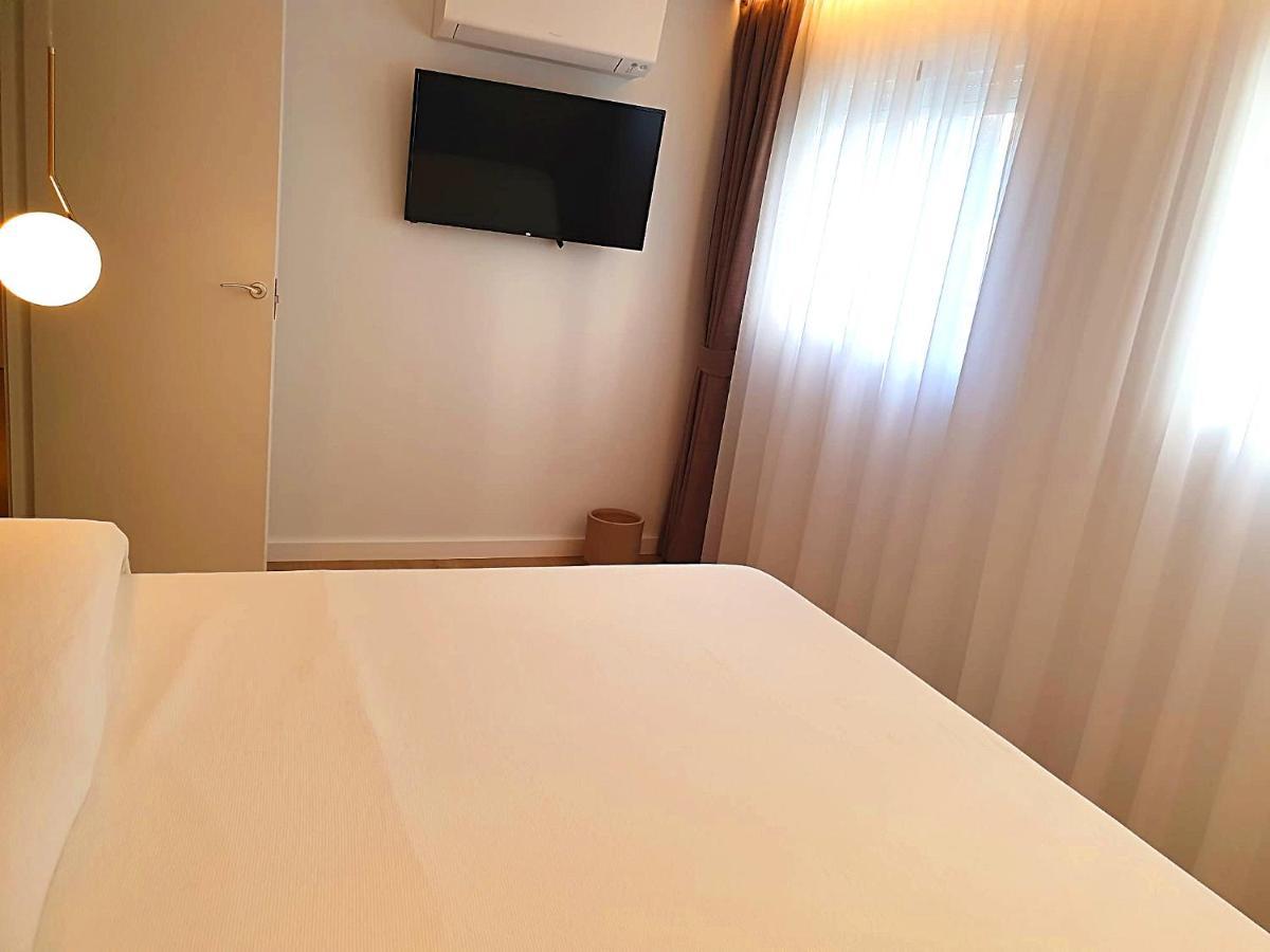 First Line Beach Beautiful Two Bedrooms Benidorm Esterno foto