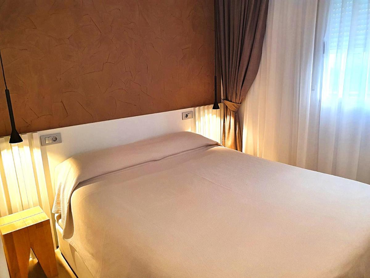 First Line Beach Beautiful Two Bedrooms Benidorm Esterno foto